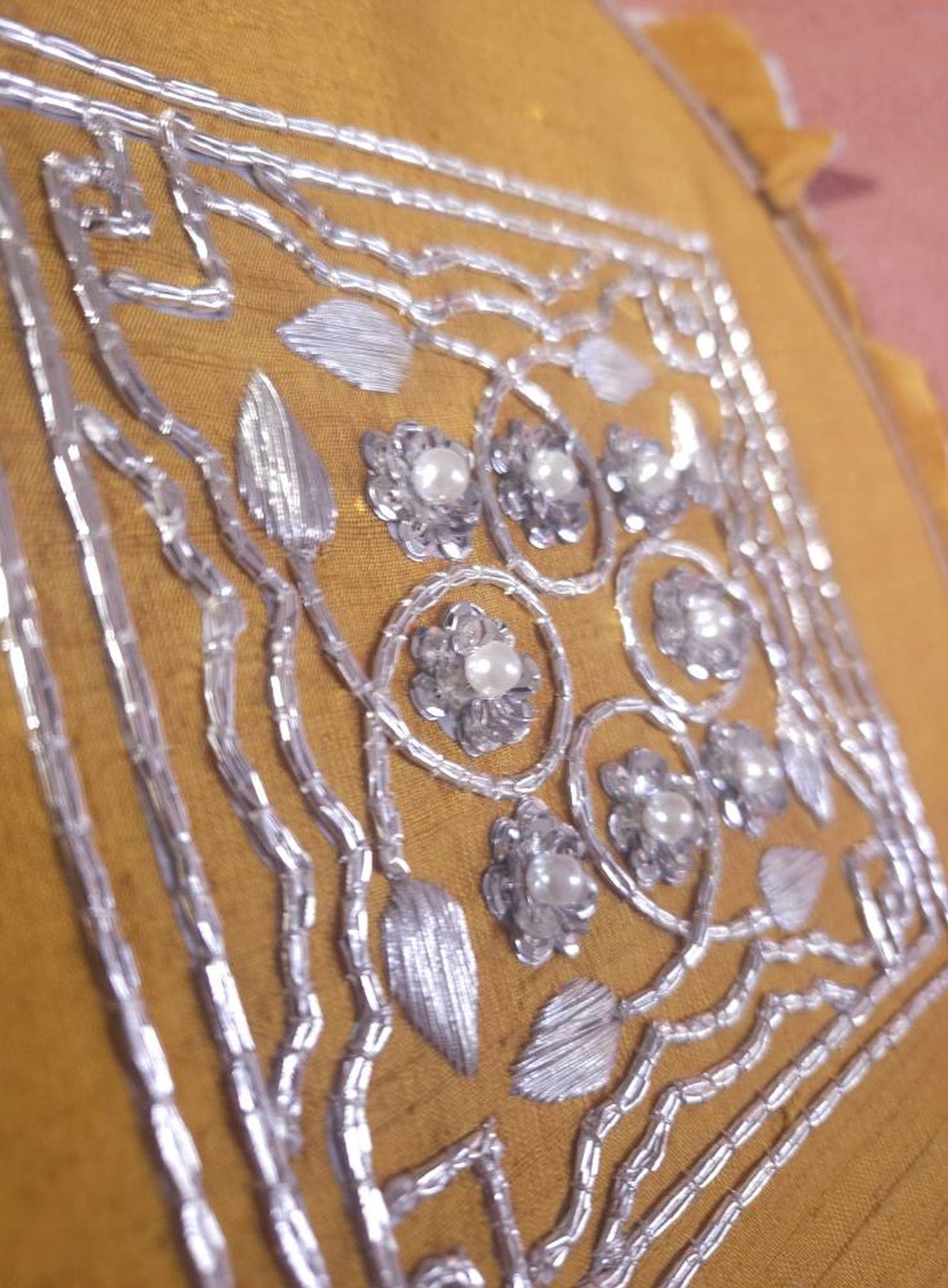 1 Beginning Goldwork Embroidery Kits