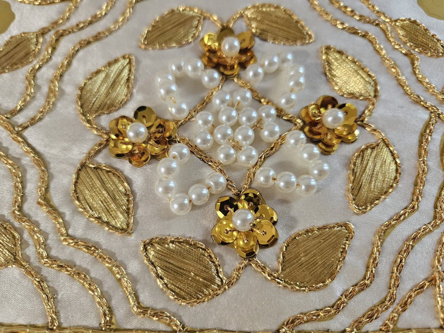 Queen Katherine Parr replica set on Cream Duchess Silk Satin