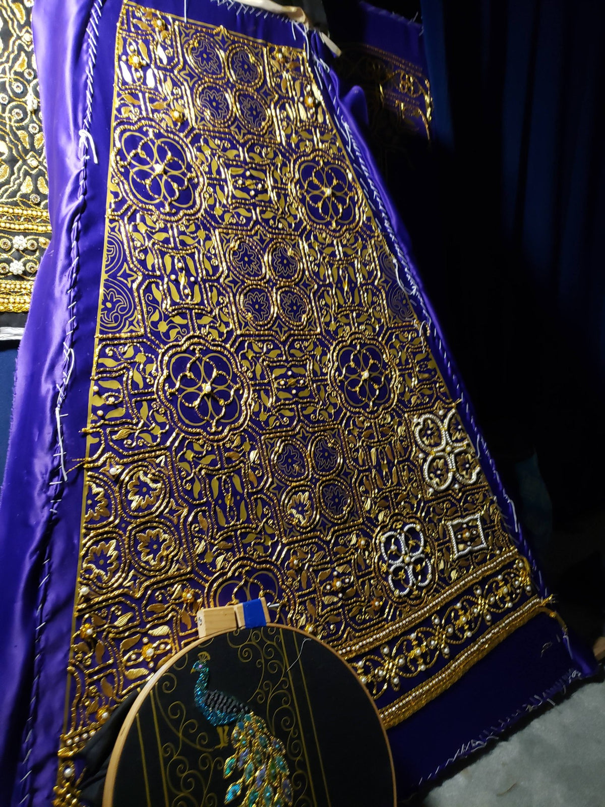 Queen Mary Tudor Replica set in royal purple