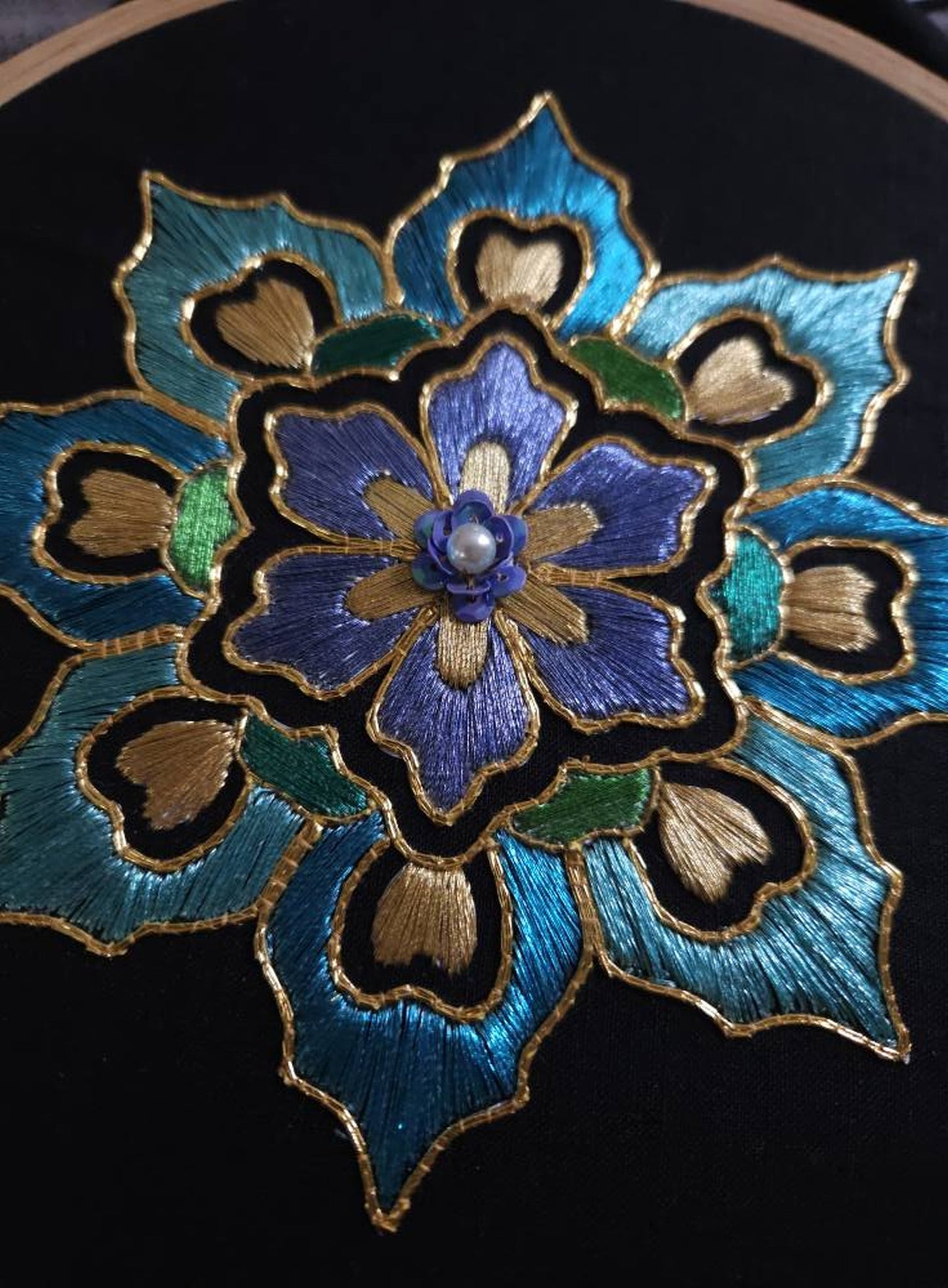 Polychrome Silver leaf Embroidery Kit