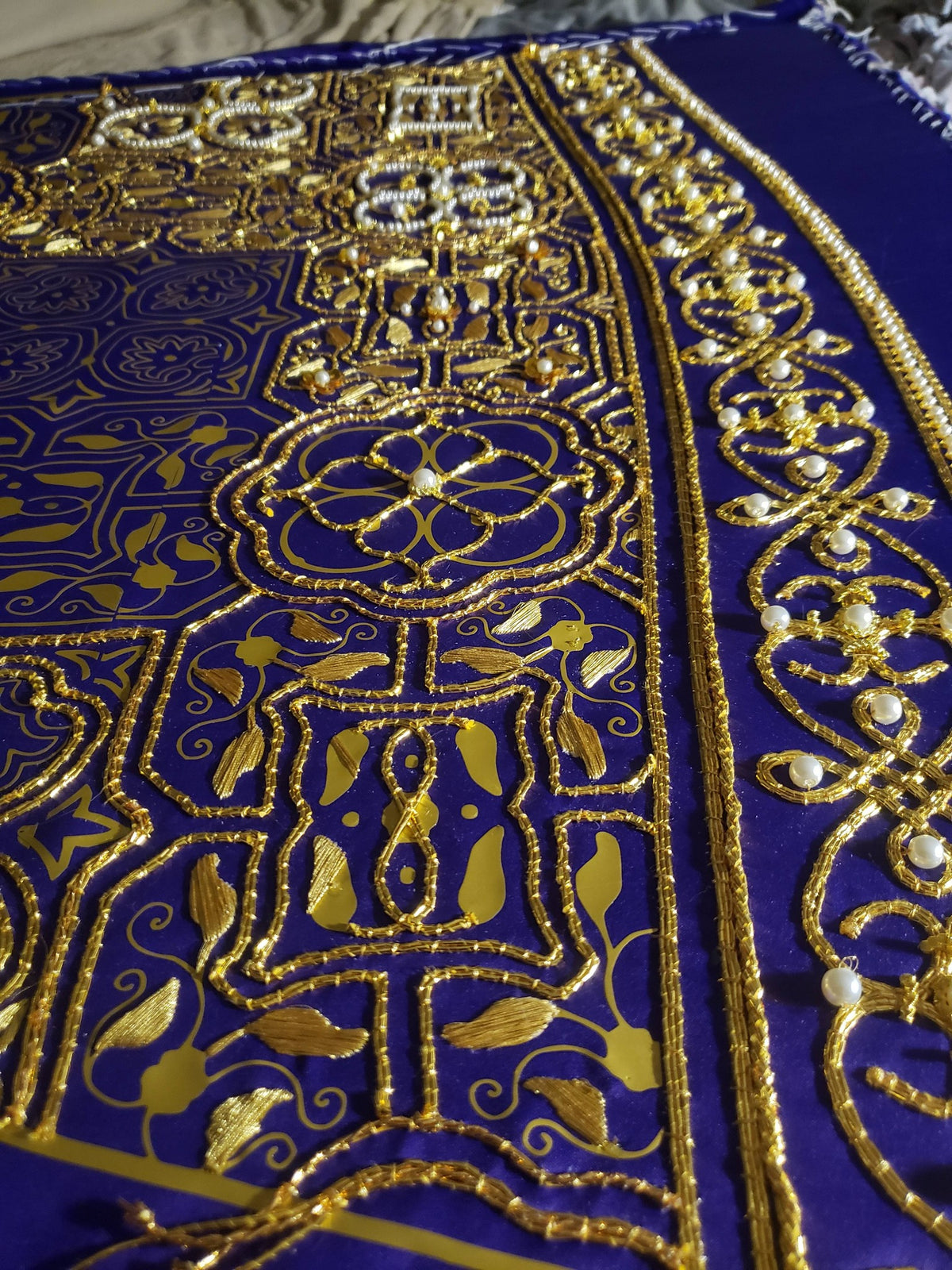 Queen Mary Tudor Replica set in royal purple